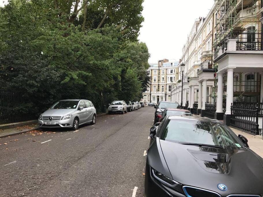 Stunning 2 Bed/2Bath Flat In Heart Of Kensington Londres Exterior foto